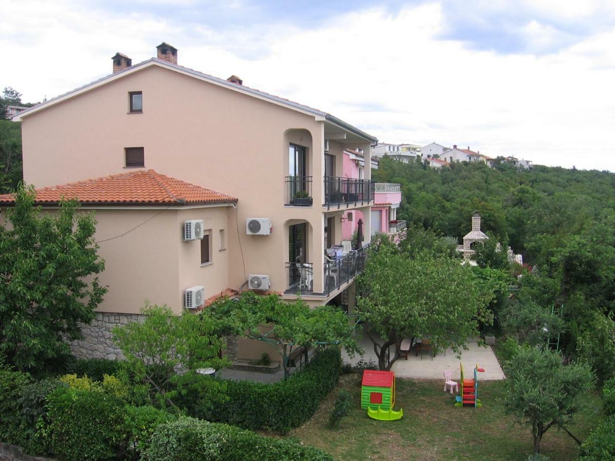 Apartman Valentic Apartment Jadranovo Luaran gambar